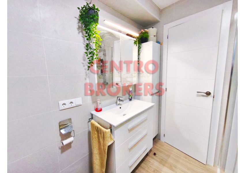Apartament z 3 sypialniami  100m od plaży z widokiem na morze w Cullera, Walencja